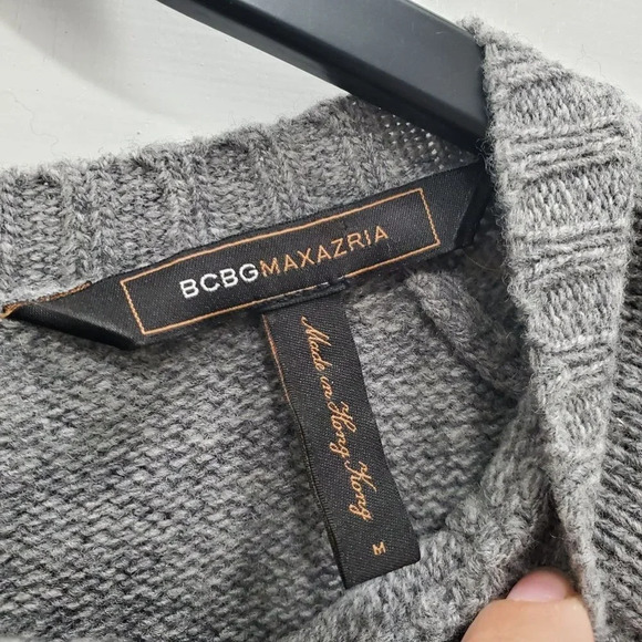 BCBGMaxAzria Women's Gray 100% Wool Short Sleeve Full Back Zip Sweater Size M - Picture 2 of 7
